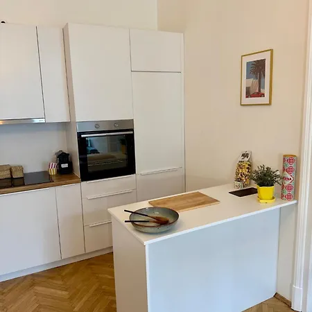 Apartment Marschall 8 *